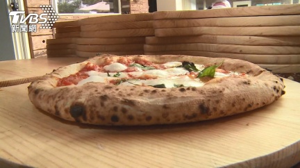 講求義大利口味！　海景第一排品嚐道地披薩
